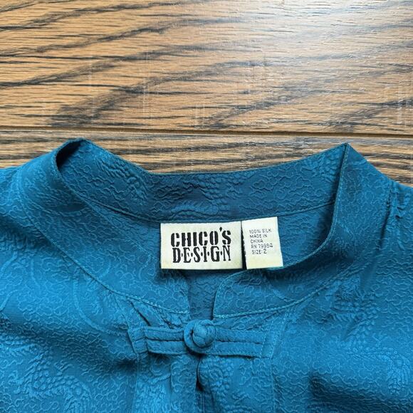Vintage Chico’s Design 100% Silk Mandarin Collar Dragon Button Shirt Teal Sz 2 - Picture 3 of 6
